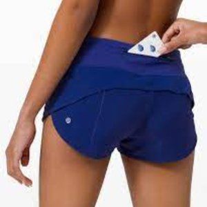 Lululemon Speed Up Low-Rise Lined Short 2.5' in Larkspur Size 4